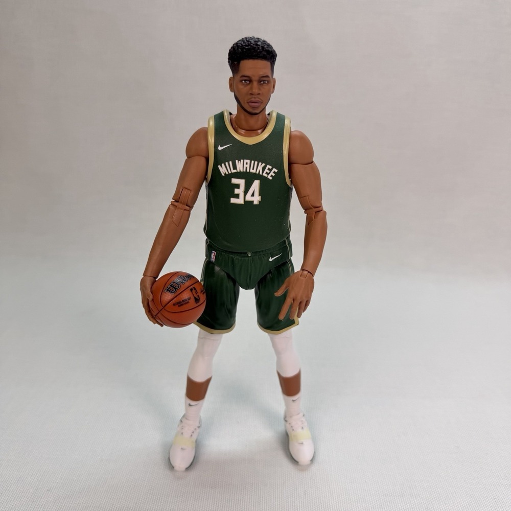 Giannis Antetokounmpo Starting Lineup Milwaukee Bucks NBA Series 1 Figure Hasbro